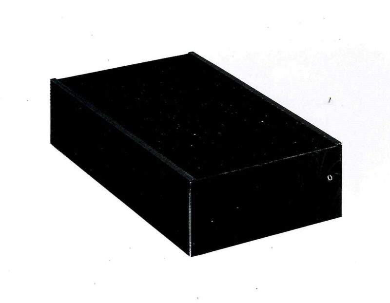 Scatole per bottiglie stese Foglia nera art. V073 con separatore interno in microonda